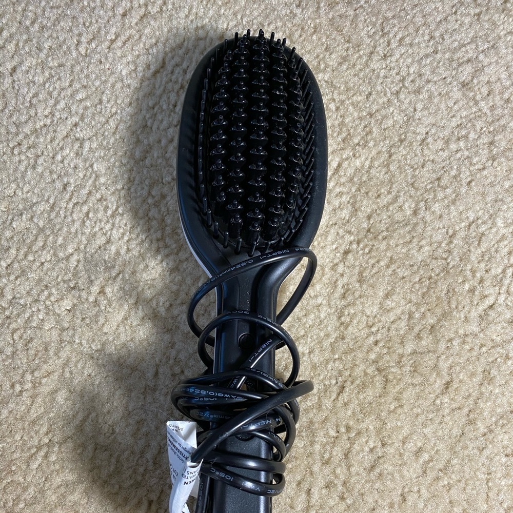 Straightener brush